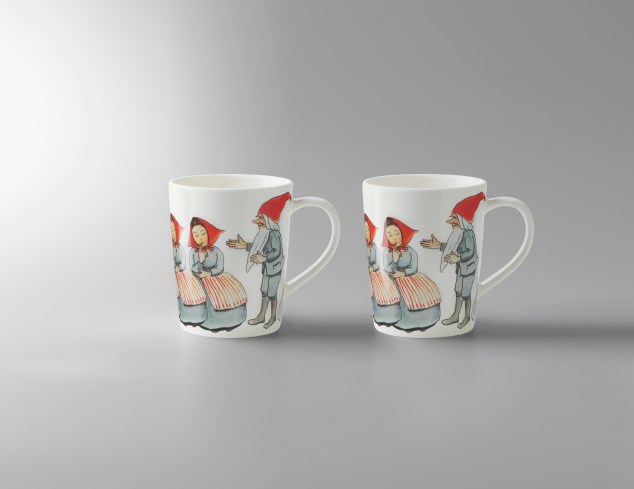 Beskow_MulledWineMugs_ChristmasElfFamily